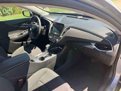 Used 2024 Chevrolet Malibu LT FWD image 24