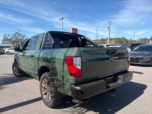 Certified 2024 Nissan Titan SV w/ SV Bronze Edition Package image 5