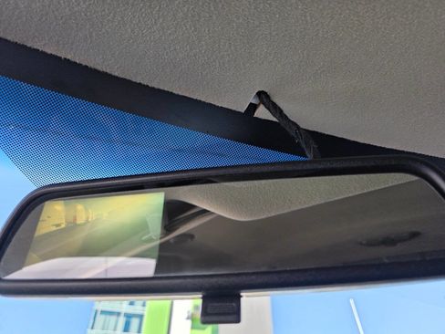 Used 2020 Chevrolet Express 2500 2500 3dr Cargo Van w/ Safety Package image 9