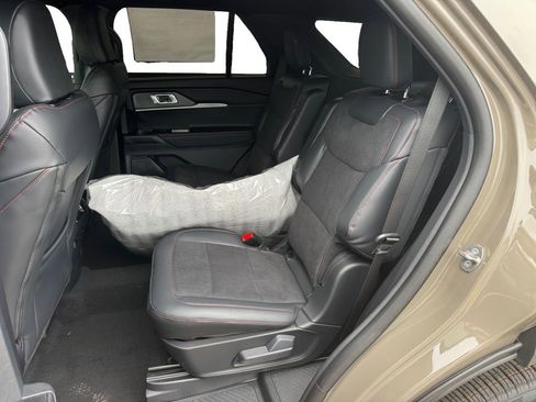 New 2026 Ford Explorer ST image 14