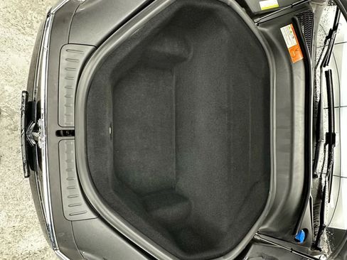 Used 2015 Tesla Model S 90D image 42