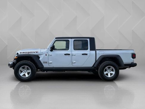 Used 2022 Jeep Gladiator Mojave w/ Cold Weather Group AWD/4WD image 8