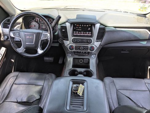 Used 2016 GMC Yukon XL SLT w/ Open Road Package image 16