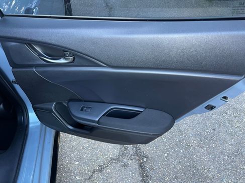 Used 2018 Honda Civic Sport image 17