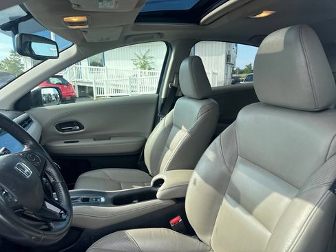 Used 2018 Honda HR-V EX-L image 14