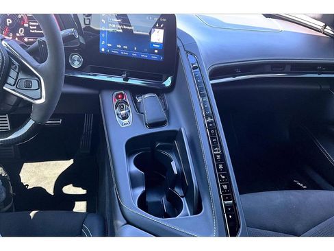 Used 2024 Chevrolet Corvette Z06 RWD image 19