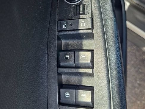 Certified 2024 Kia Seltos EX FWD image 14