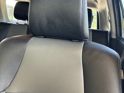 Used 2019 Toyota 4Runner SR5 Premium AWD/4WD image 5