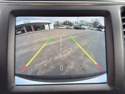 Used 2020 Jeep Cherokee Trailhawk w/ Cold Weather Group image 34