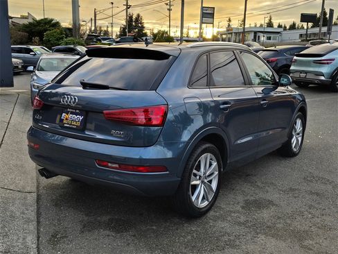 Used 2017 Audi Q3 2.0T Premium w/ Convenience Package image 3