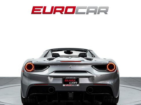 Used 2018 Ferrari 488 Spider RWD image 5