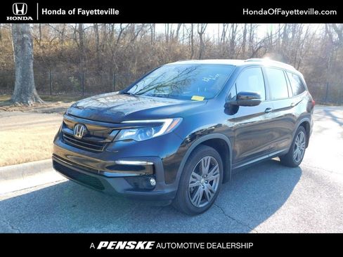 Certified 2022 Honda Pilot Sport image 1