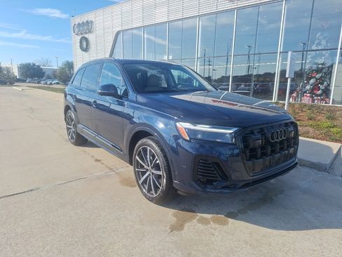 Used 2025 Audi Q7 2.0T Premium Plus w/ Premium Plus Package image 4