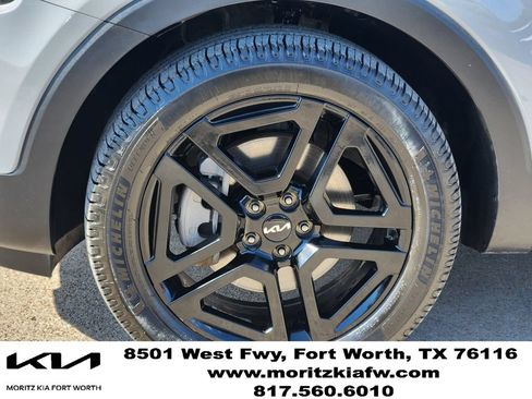 Certified 2023 Kia Telluride SX X-Line AWD/4WD image 9