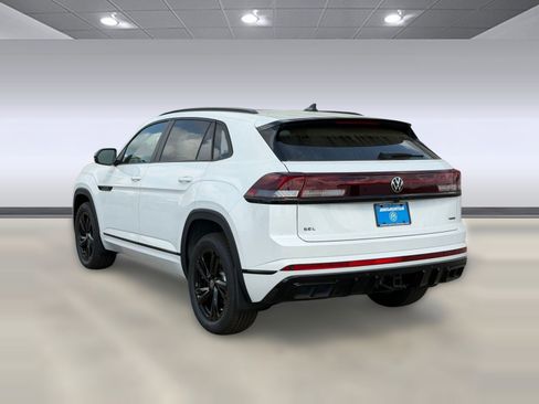 New 2026 Volkswagen Atlas Cross Sport SEL R-Line AWD/4WD image 3