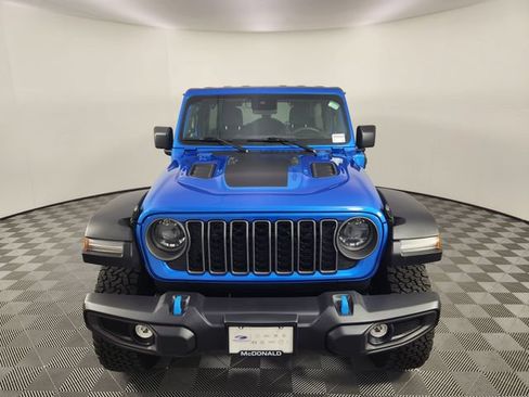 Used 2024 Jeep Wrangler Unlimited Rubicon 4xe w/ Convenience Group AWD/4WD image 8