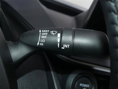 Used 2023 Toyota Prius LE image 34