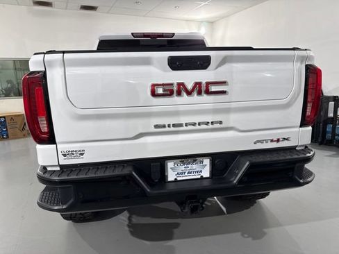 Used 2024 GMC Sierra 1500 AT4X AWD/4WD image 8