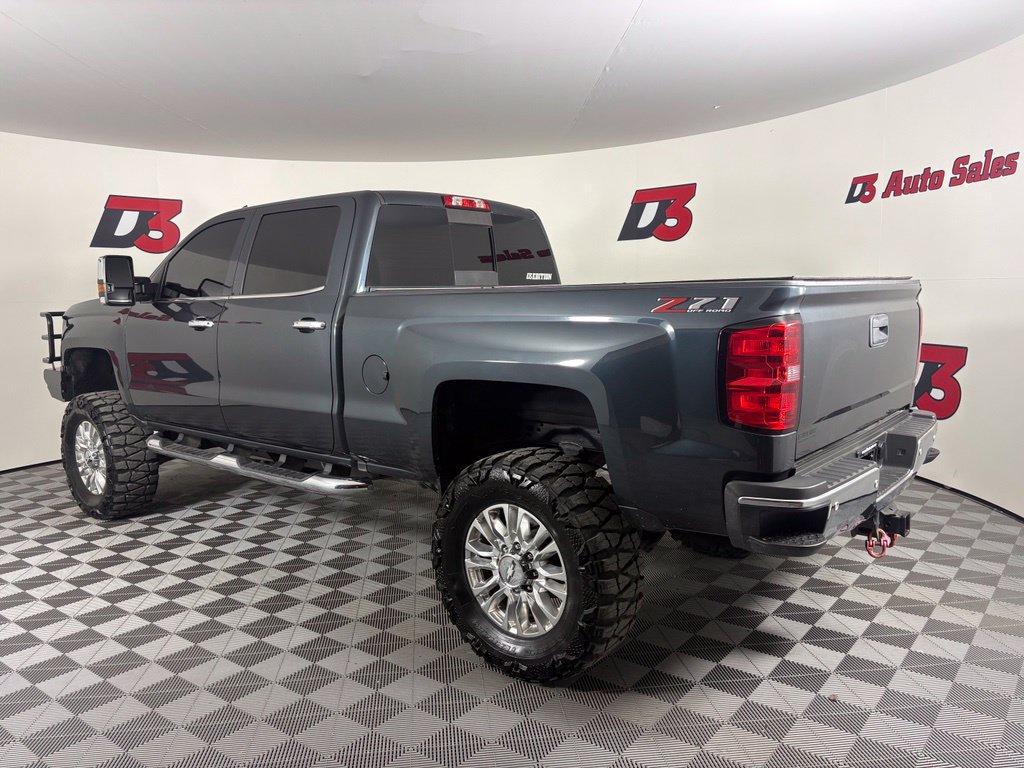 Used 2019 Chevrolet Silverado 2500 LTZ w/ Duramax Plus Package AWD/4WD image 5