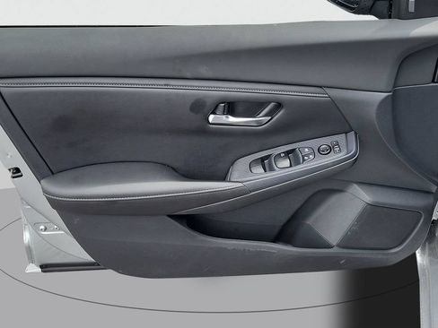 Used 2023 Nissan Sentra SV w/ All-Weather Package FWD image 27