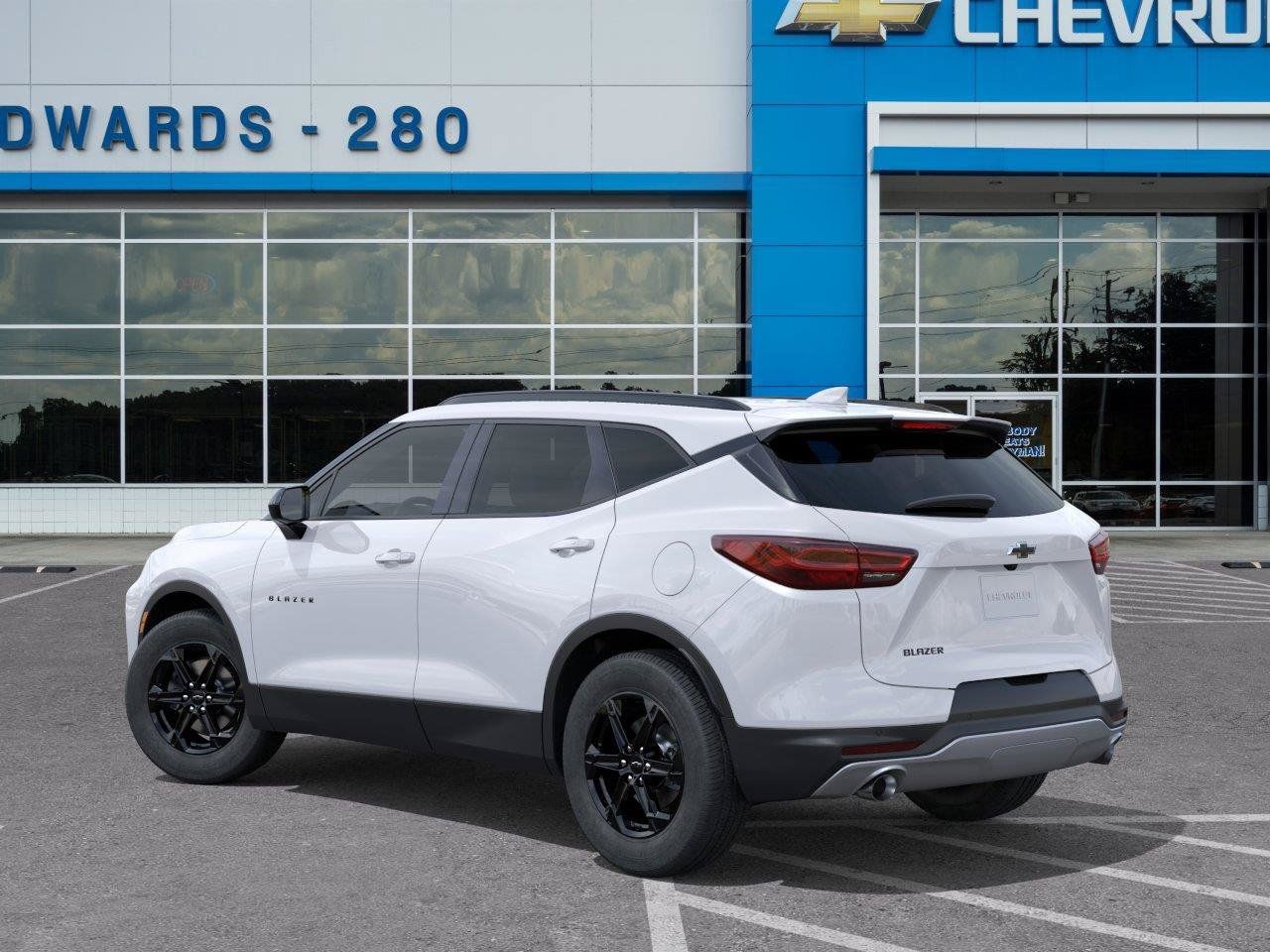 New 2026 Chevrolet Blazer LT FWD image 3