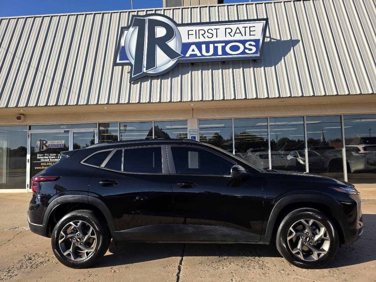 Used 2025 Chevrolet Trax LT w/ Driver Confidence Package FWD image 9