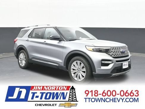 Used 2022 Ford Explorer Limited w/ Equipment Group 301A AWD/4WD image 1