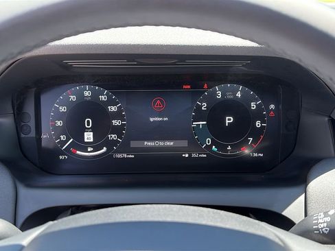Used 2025 Land Rover Discovery Sport S AWD/4WD image 15