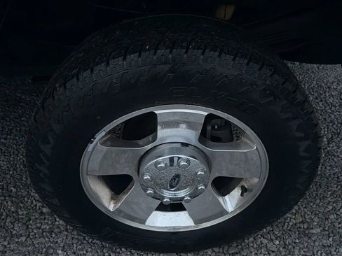 Used 2008 Ford F350 XL image 2