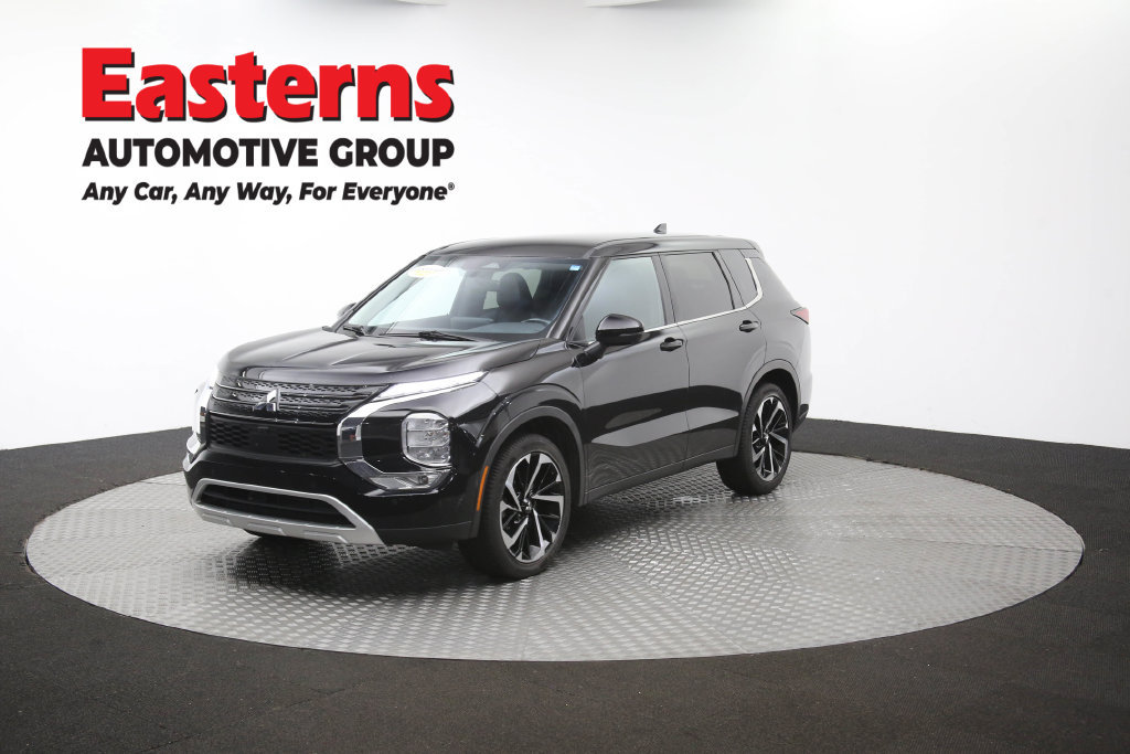Used 2024 Mitsubishi Outlander SE FWD image 57