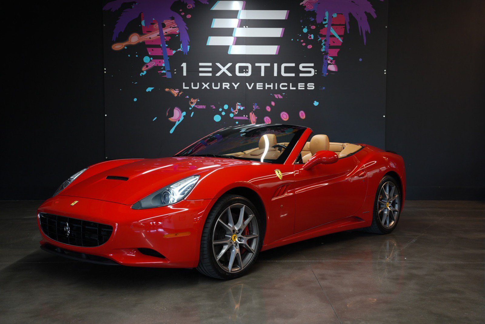 Used 2011 Ferrari California RWD image 1