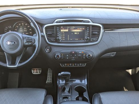 Used 2016 Kia Sorento SX w/ SXL Technology Package image 23