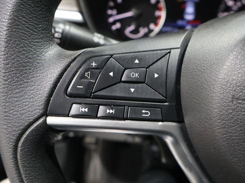 Used 2023 Nissan Altima 2.5 SV image 36