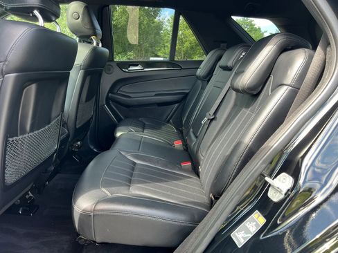 Used 2017 Mercedes-Benz GLE 350 4MATIC w/ Premium 2 Package image 18