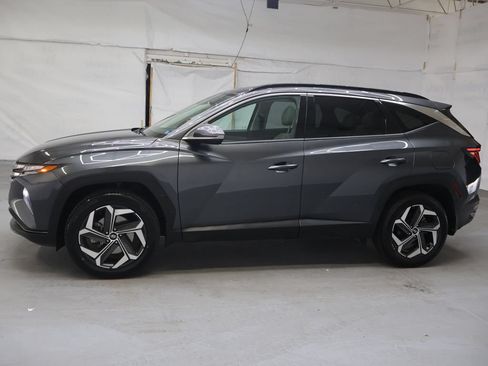 Used 2023 Hyundai Tucson Limited AWD/4WD image 4