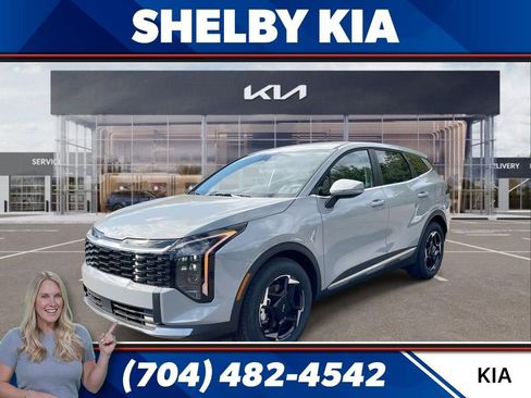 New 2026 Kia Sportage EX FWD image 1
