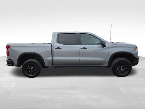 Used 2024 Chevrolet Silverado 1500 ZR2 w/ Technology Package AWD/4WD image 13