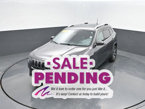 Used 2019 Jeep Cherokee Limited w/ Luxury Group image 37