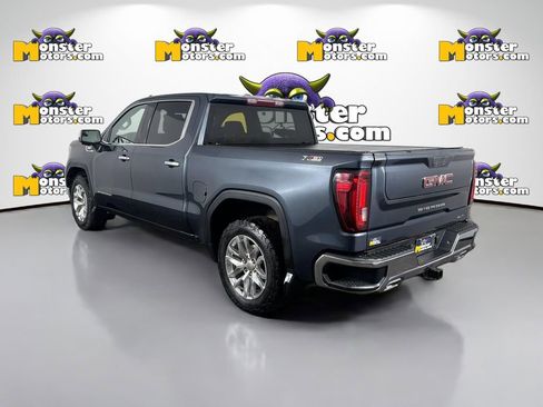 Used 2021 GMC Sierra 1500 SLT w/ X31 Off-Road Package image 7