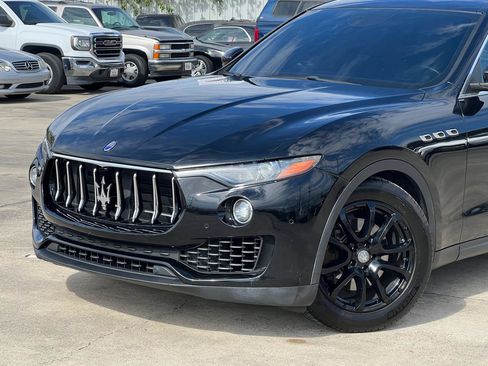Used 2018 Maserati Levante AWD/4WD image 69