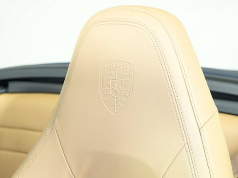 Certified 2020 Porsche 911 Carrera S RWD image 29