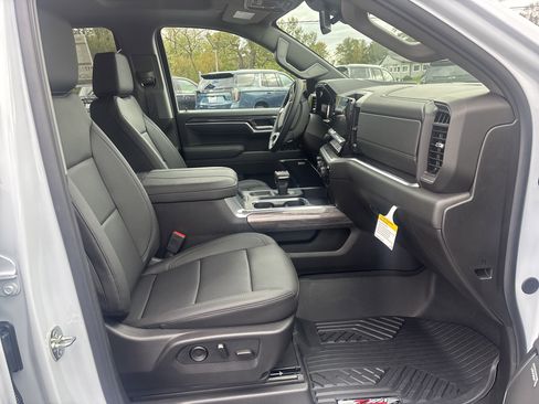 New 2026 Chevrolet Silverado 1500 LTZ w/ LTZ Premium Package image 19