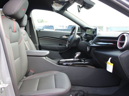 New 2026 Chevrolet Trax RS w/ Driver Confidence Package FWD image 29