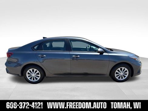Used 2024 Kia Forte LX FWD image 6