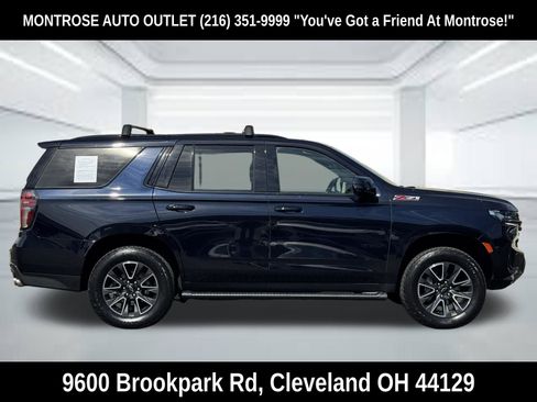 Used 2022 Chevrolet Tahoe Z71 w/ Z71 Off-Road Package AWD/4WD image 3