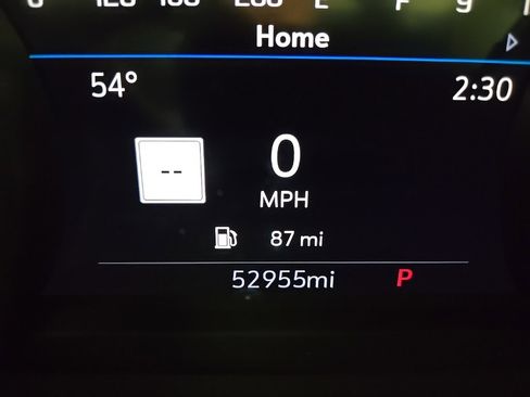 Used 2021 Chevrolet Tahoe Premier w/ Premium Package image 21