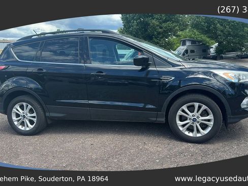 Used 2018 Ford Escape SEL AWD/4WD image 18
