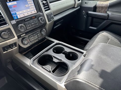 Used 2018 Ford F250 Lariat AWD/4WD image 27