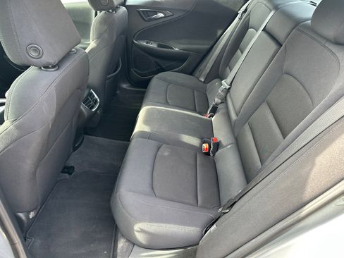 Used 2023 Chevrolet Malibu LT image 20