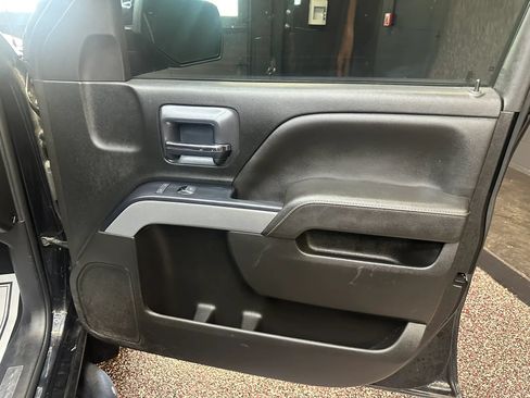 Used 2018 Chevrolet Silverado 1500 LT w/ True North Edition AWD/4WD image 31